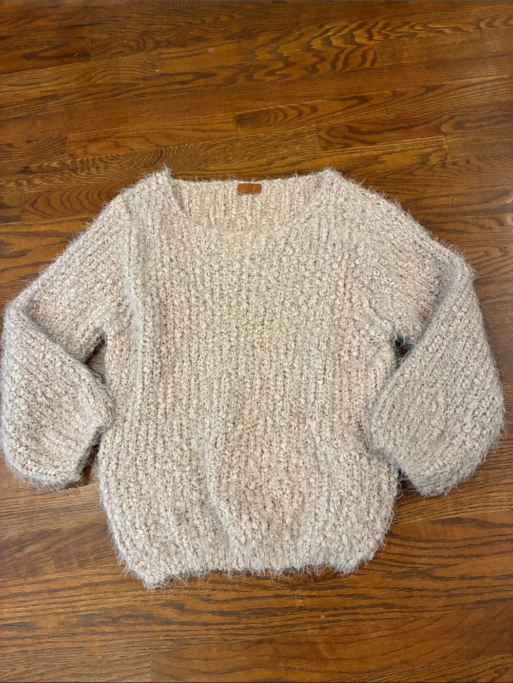 Cozy Cream Textured Women's Sweater POL size medium